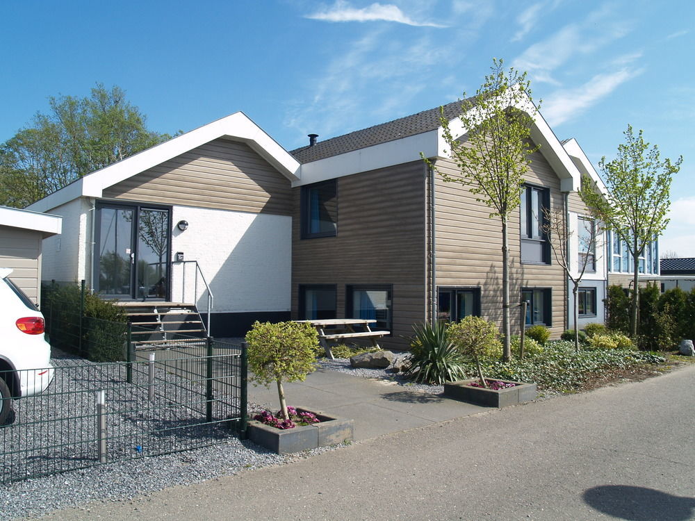 ホテルEuroparcs De Biesbosch Willemsdorp エクステリア 写真