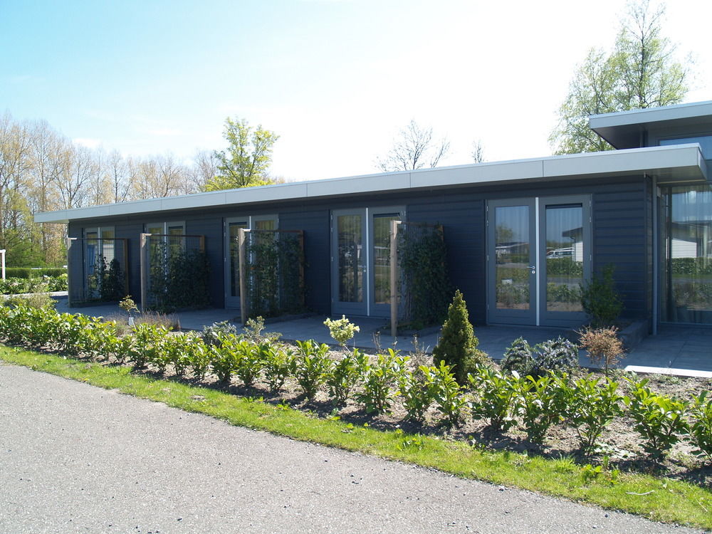 ホテルEuroparcs De Biesbosch Willemsdorp エクステリア 写真