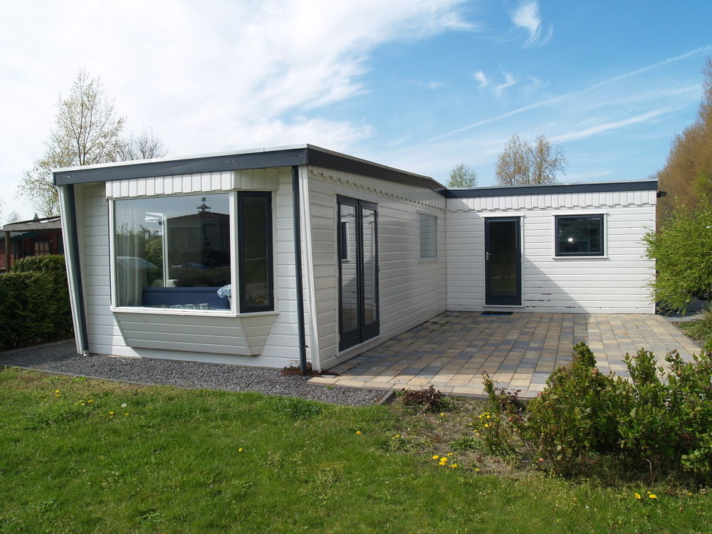 ホテルEuroparcs De Biesbosch Willemsdorp エクステリア 写真